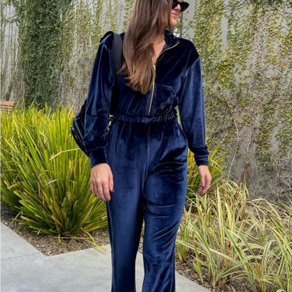 Fabletics Velour Wide-leg Jumpsuit Womens Sz Small Navy Blue Zip Cozy